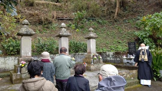 北（ロシア）の黒船乗組員墓地　見学会が開催されました。